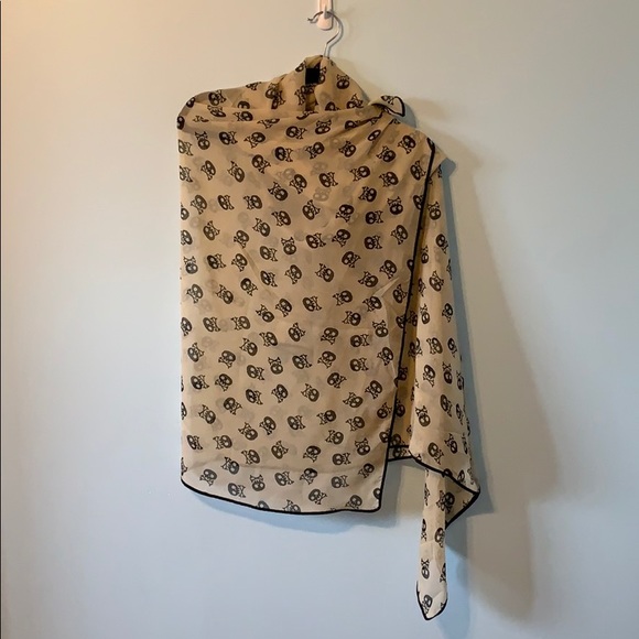 Pieces Accessories - Large Sheer Skull Scarf
